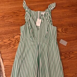 1901 Nordstrom Green and White Striped Bow Shoulder Dress size 12